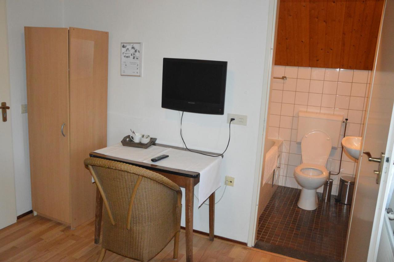 Hotel-Restaurant Krabbendam Someren Esterno foto
